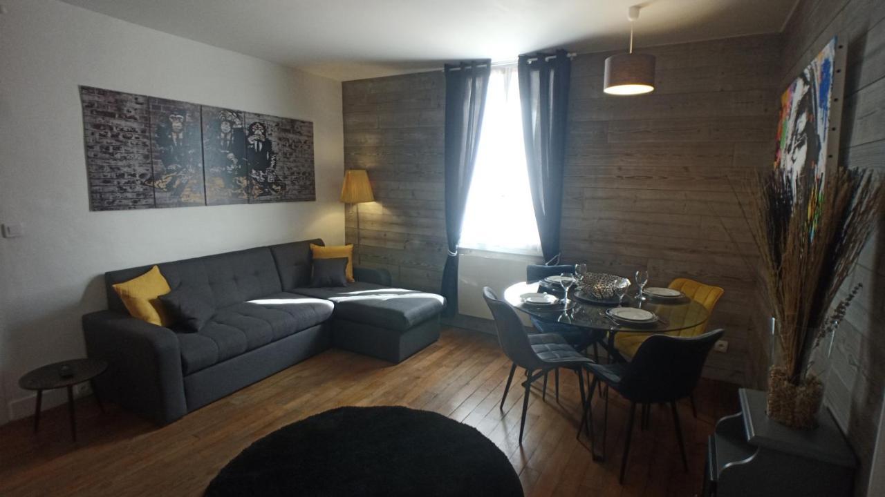 Coeur De Ville, Calme, Spacieux,Parking Et Wifi ! Chartres Eksteriør billede